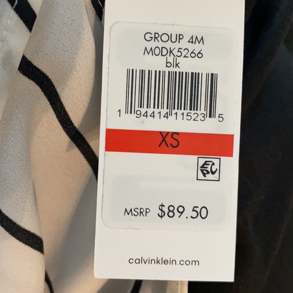 Calvin Klein pantacourt pants - Picture 8 of 9